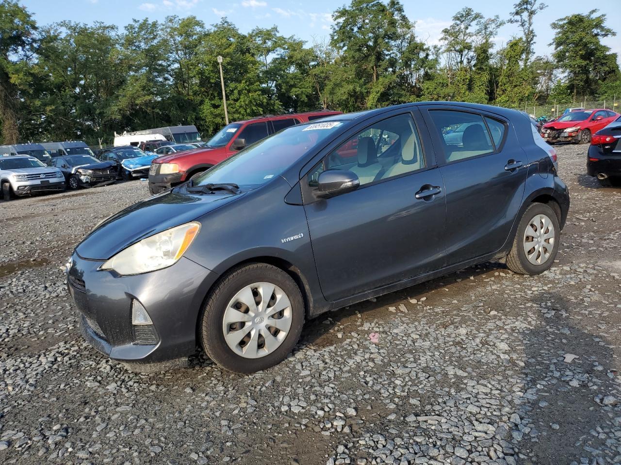 2013 Toyota Prius C
