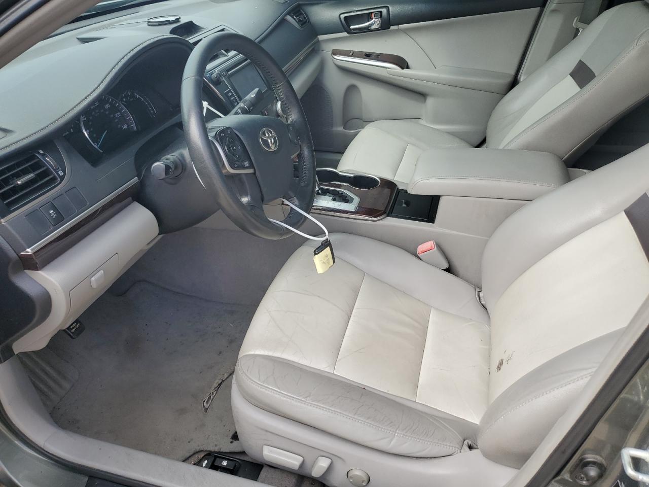 2012 Toyota Camry Base - Image 7