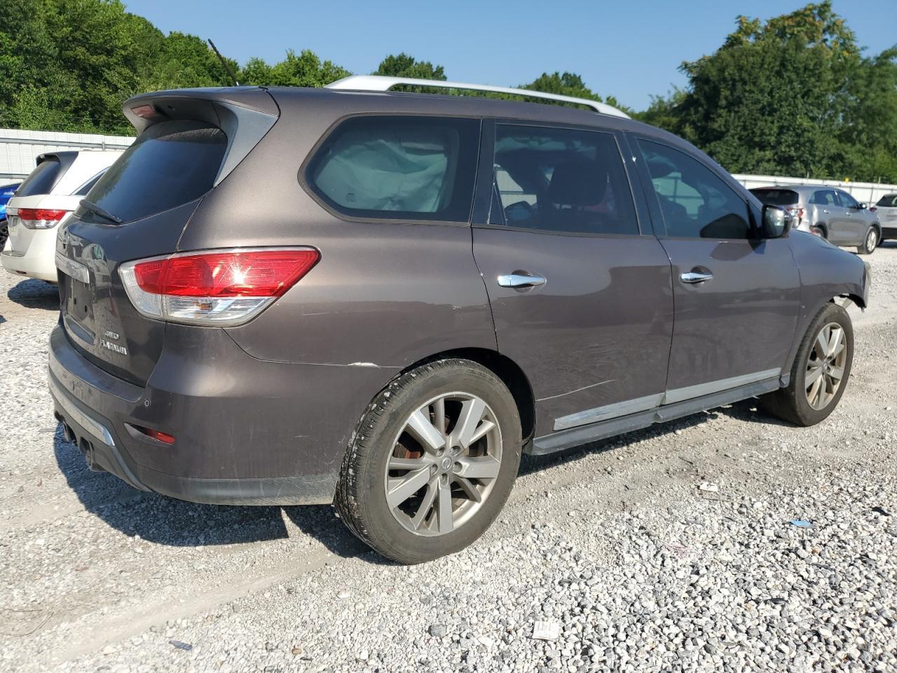 2016 Niss Pathfinder - Image 3