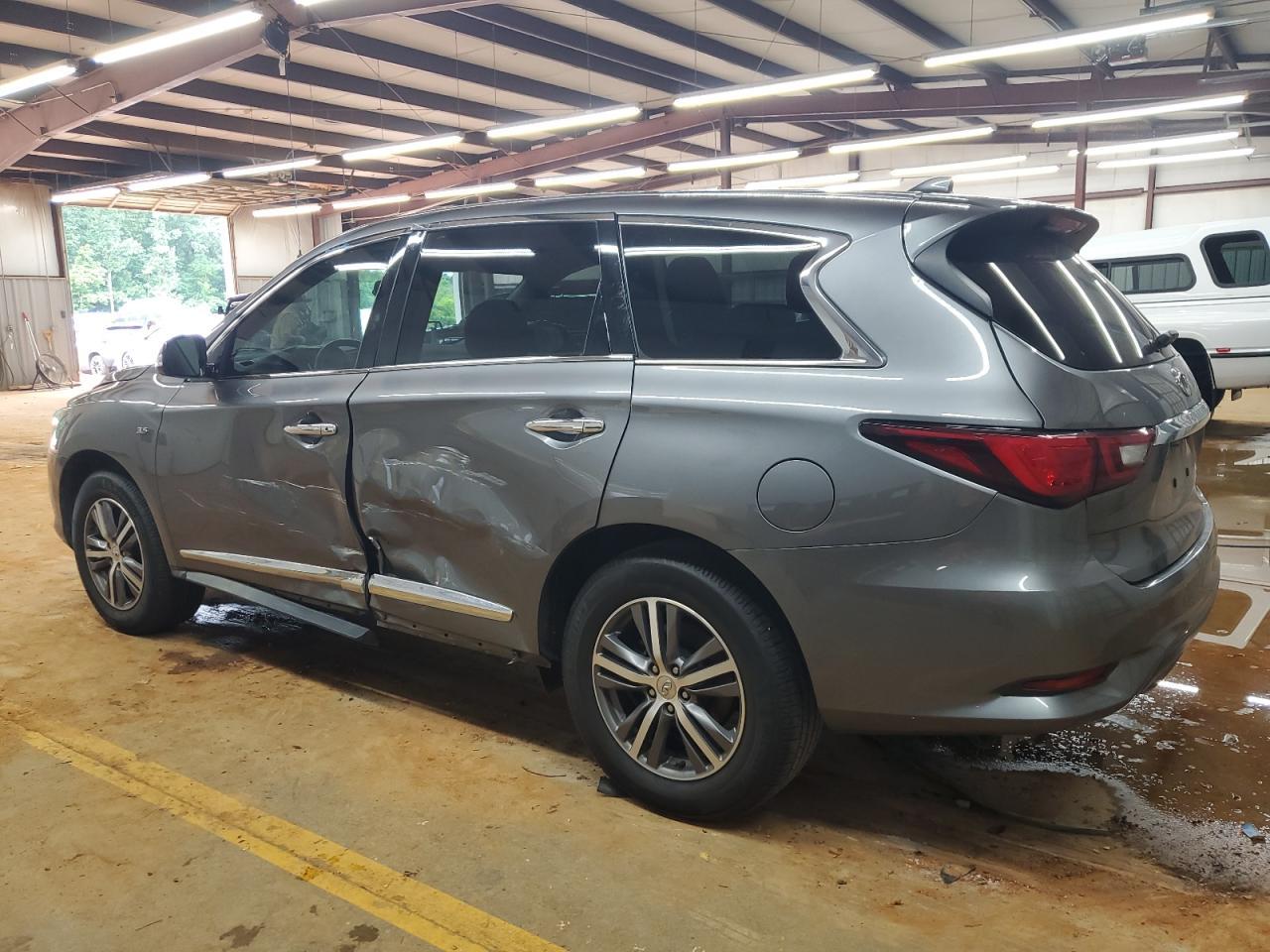 2020 Infiniti Qx60 Luxe - Image 2