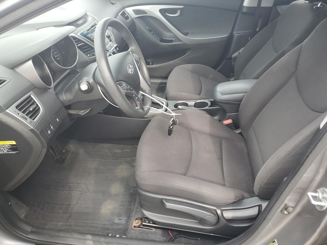 2015 Hyundai Elantra Se - Фото 7