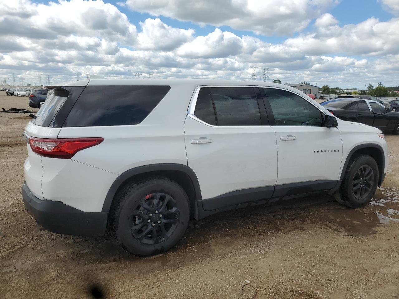 2020 Chevrolet Traverse Ls - Image 3
