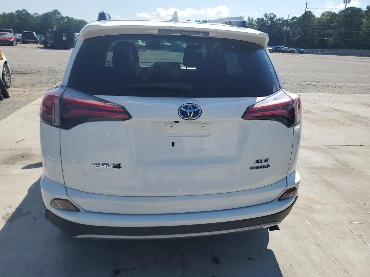 2017 Toyota Rav4 Hv Le - Фото 6