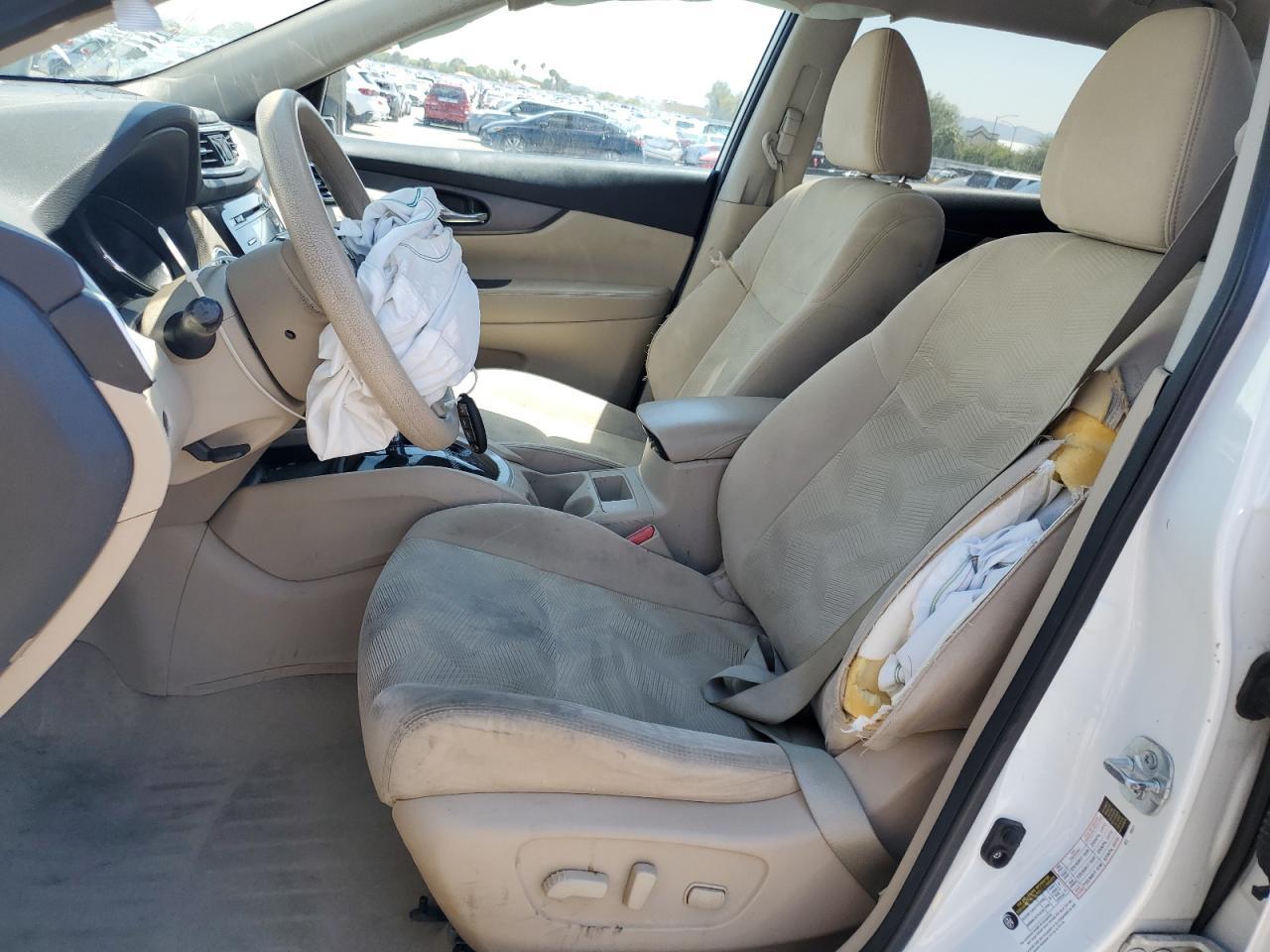 2015 Nissan Rogue S - Фото 7