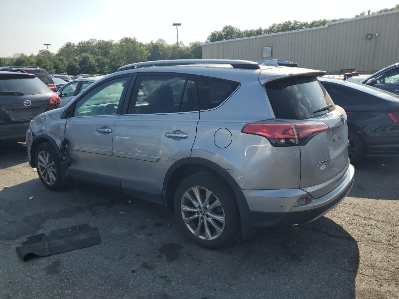 2017 Toyota Rav4 Limited - Фото 2