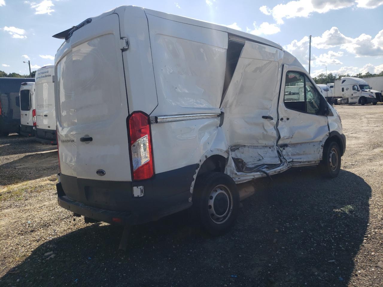 2020 Ford Transit T-250 - Фото 3