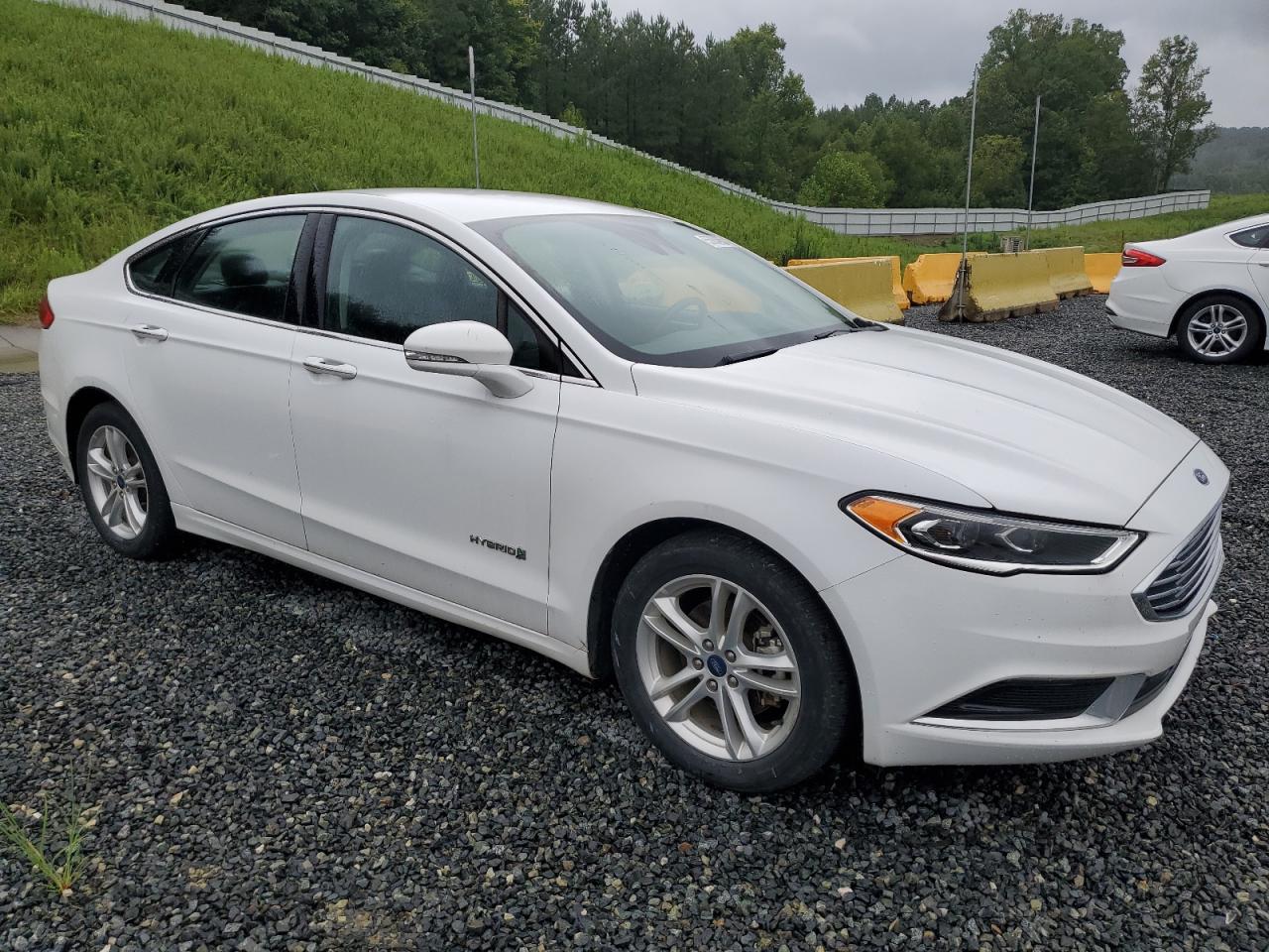 2018 Ford Fusion Se Hybrid - Image 4