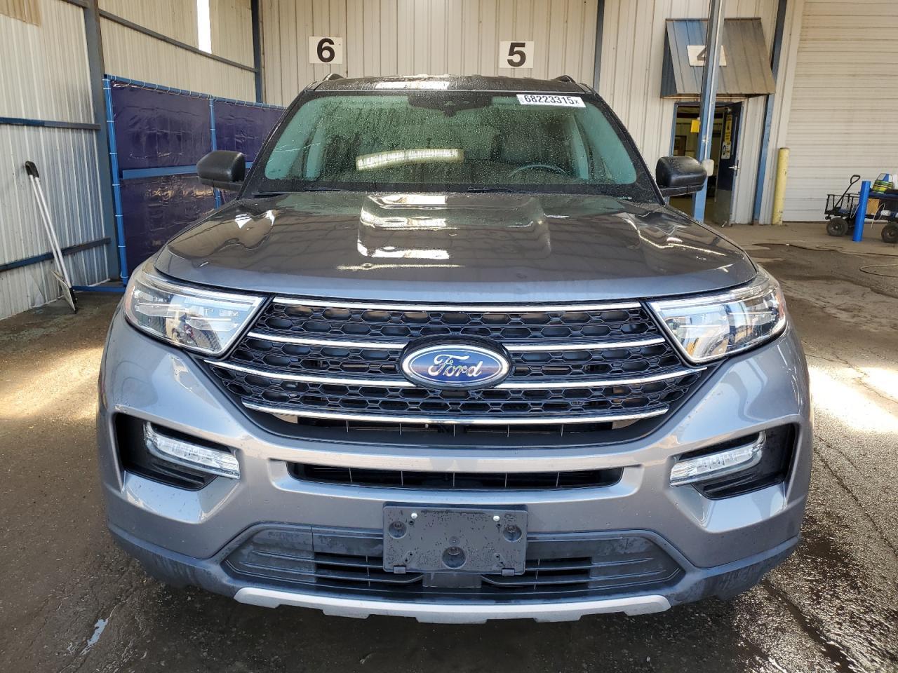 2023 Ford Explorer Xlt - Image 5