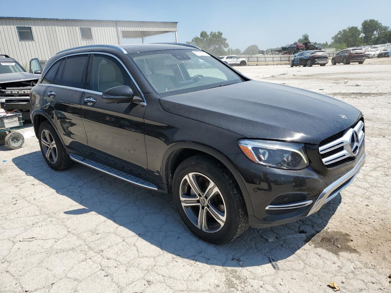 2019 Mercedes-Benz Glc 300 4Matic - Image 4
