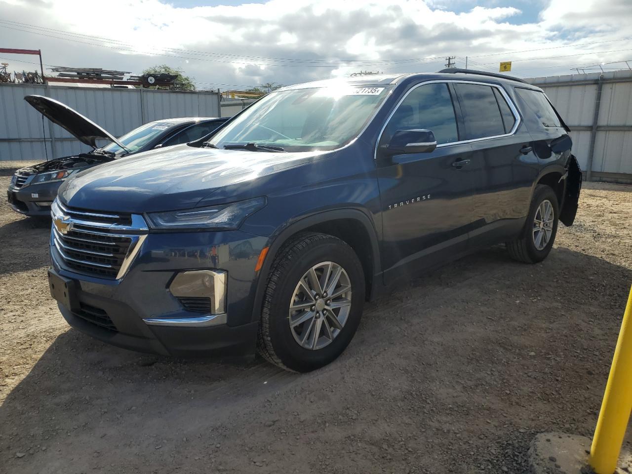 2023 Chevrolet Traverse Lt