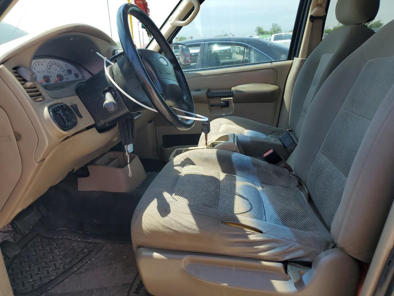 2004 Ford Explorer Sport Trac - Фото 7
