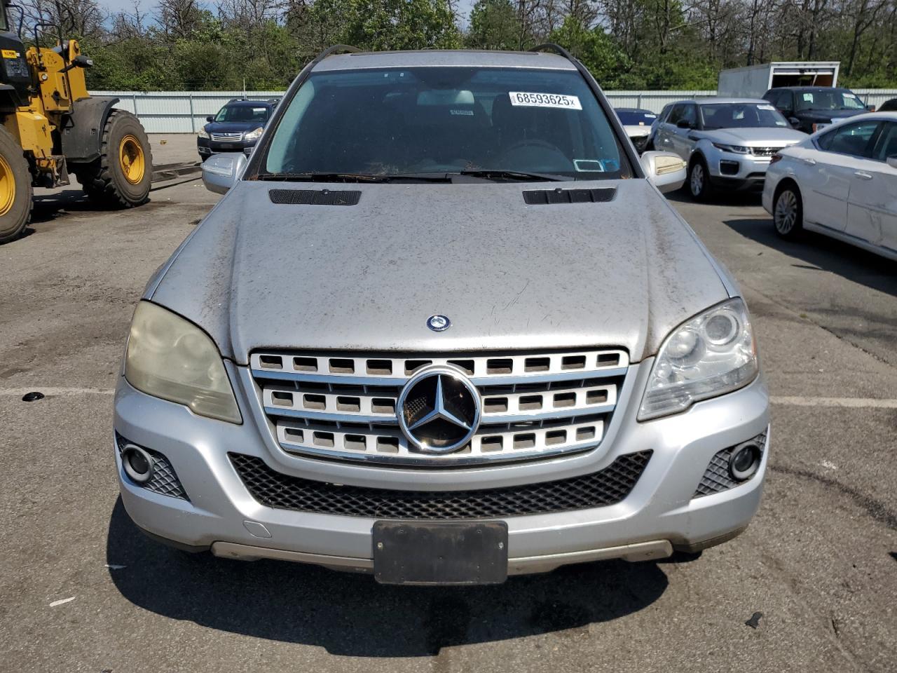 2010 Mercedes-Benz Ml 350 4Matic - Image 5