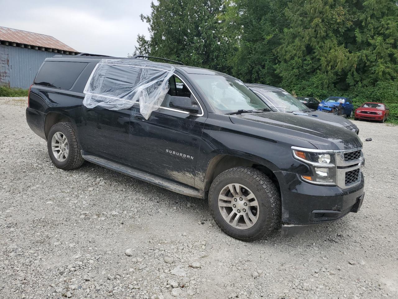 2018 Chevrolet Suburban K1500 Ls - Image 4