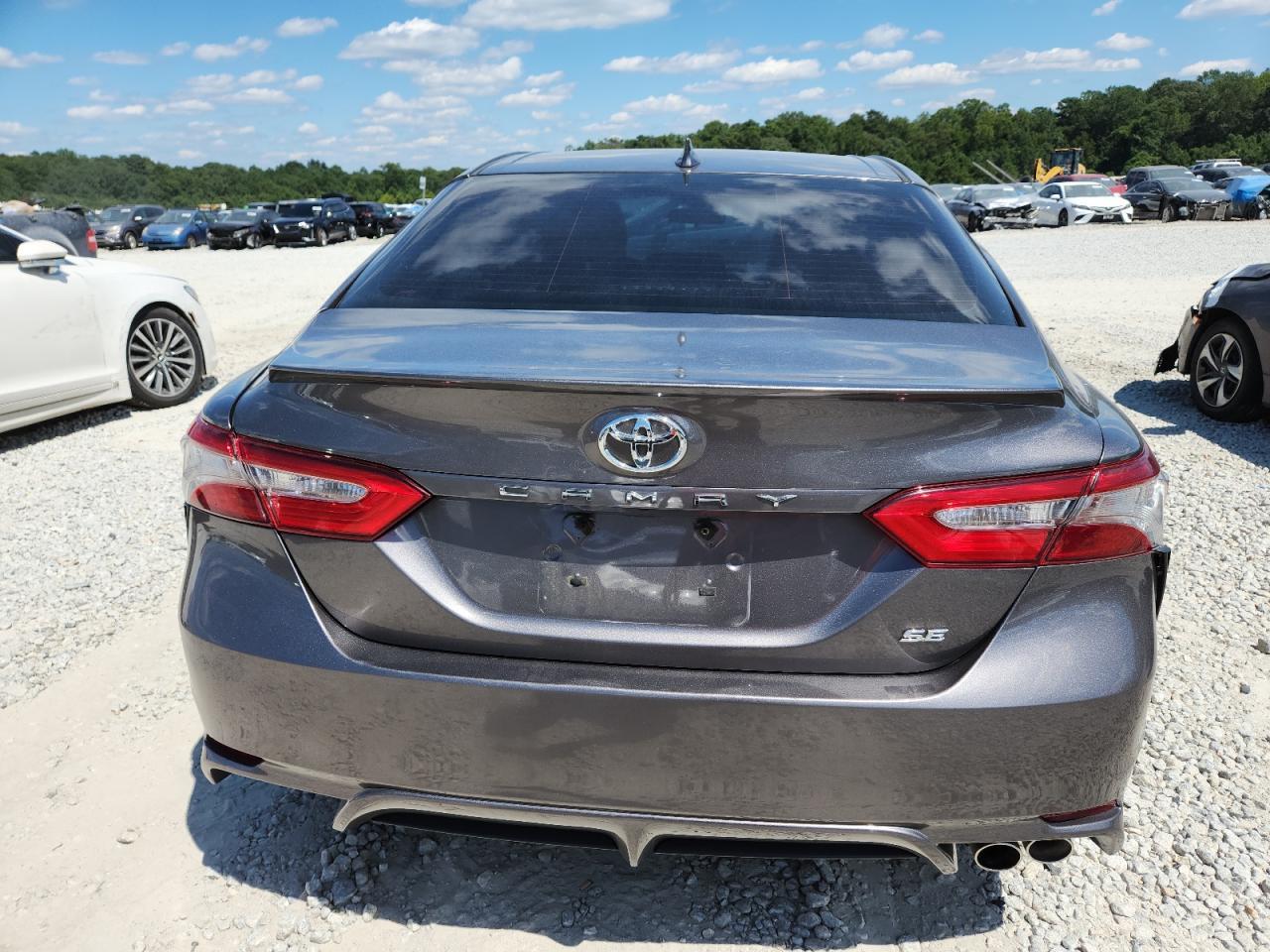 2019 Toyota Camry L - Image 6