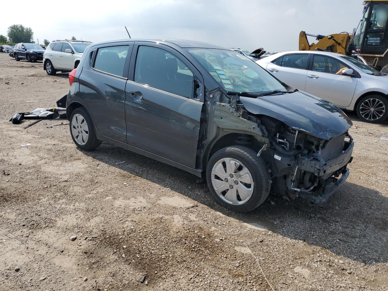 2017 Chevrolet Spark Ls - Фото 4