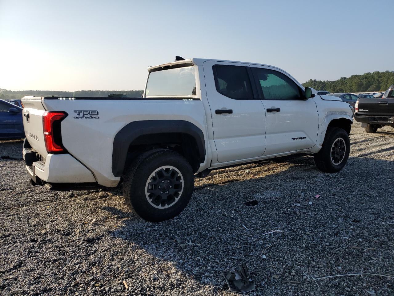 2024 Toyota Tacoma Double Cab - Image 3