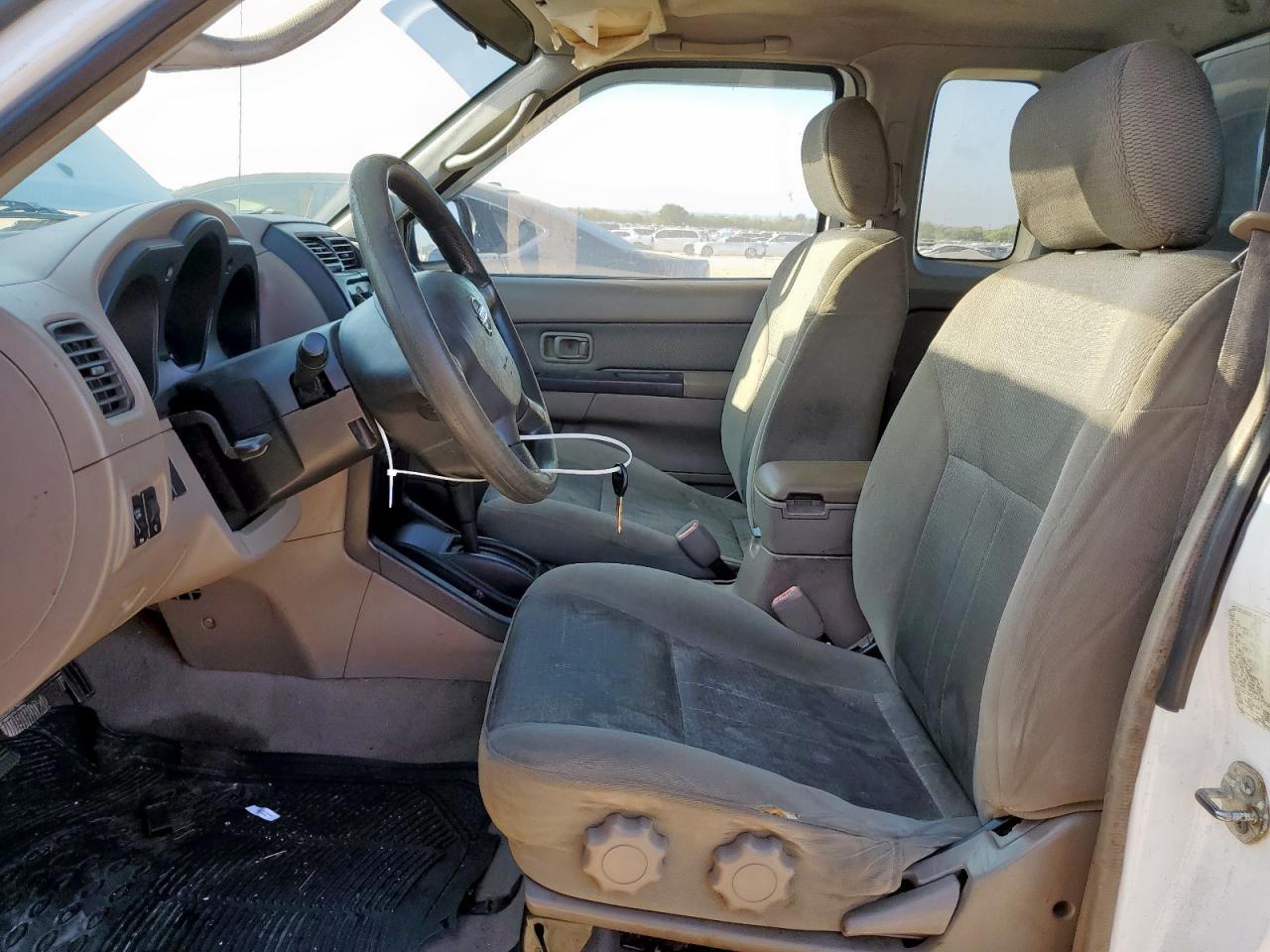 2003 Nissan Frontier King Cab Xe - Фото 7