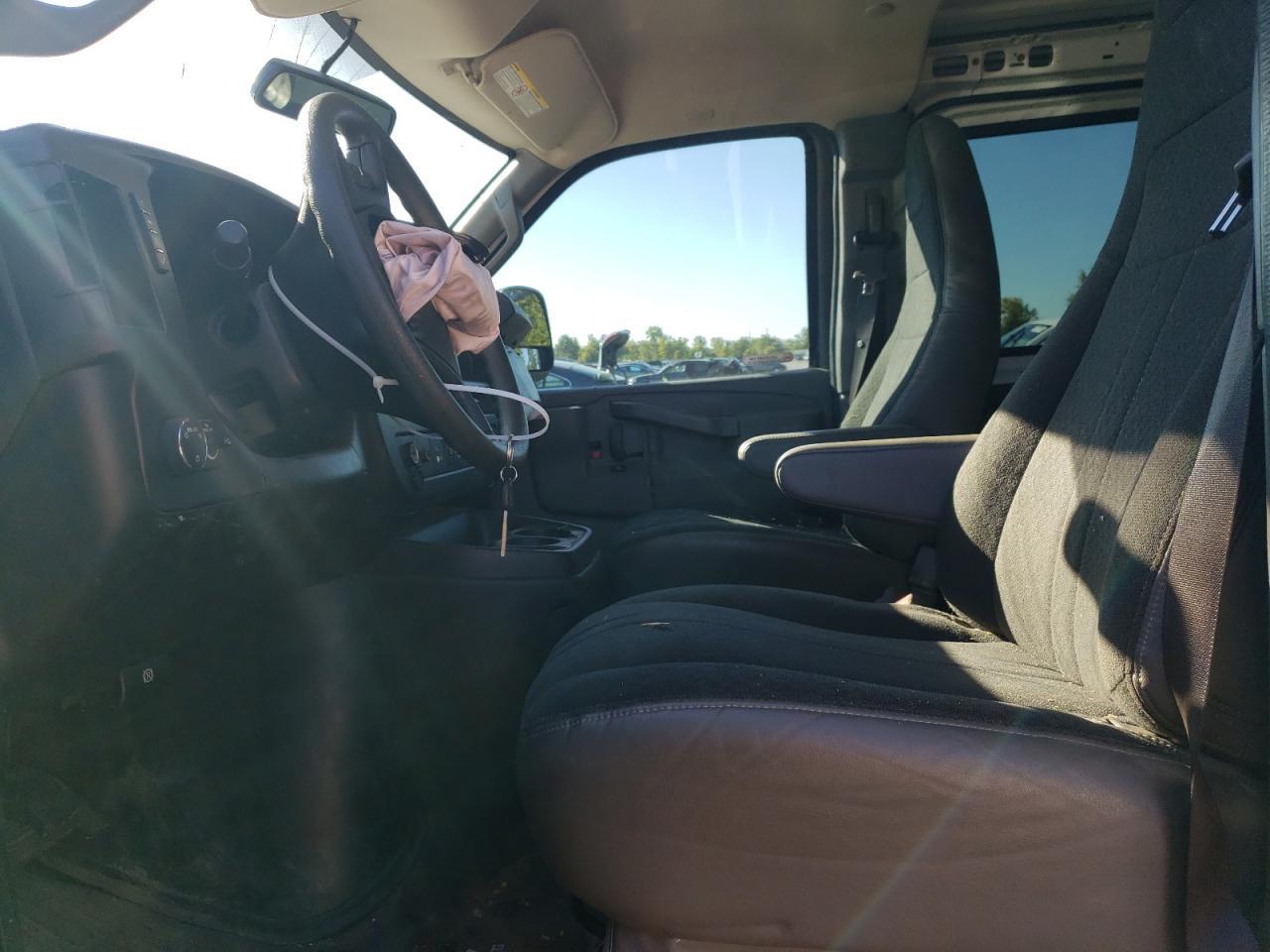 2021 GMC Savana G2500 - Image 7