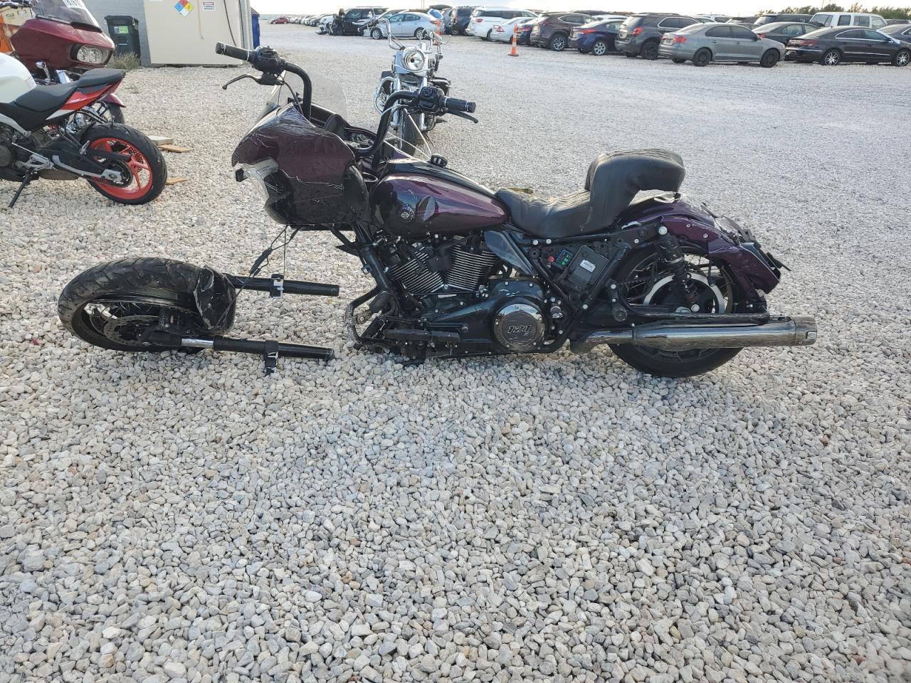 2025 Harley-Davidson Fltrxse - Image 3