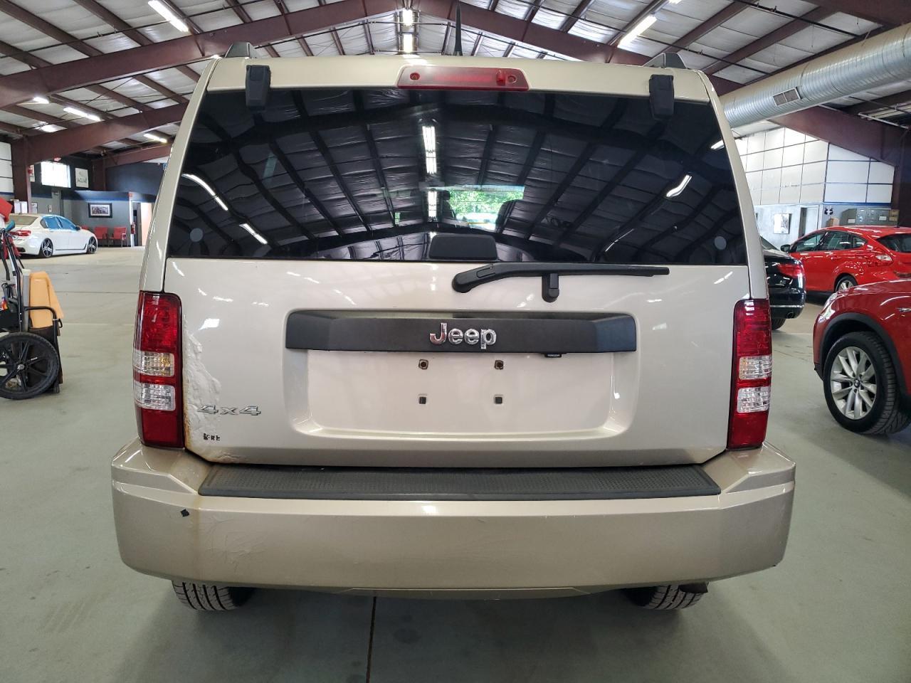 2011 Jeep Liberty Sport - Image 6