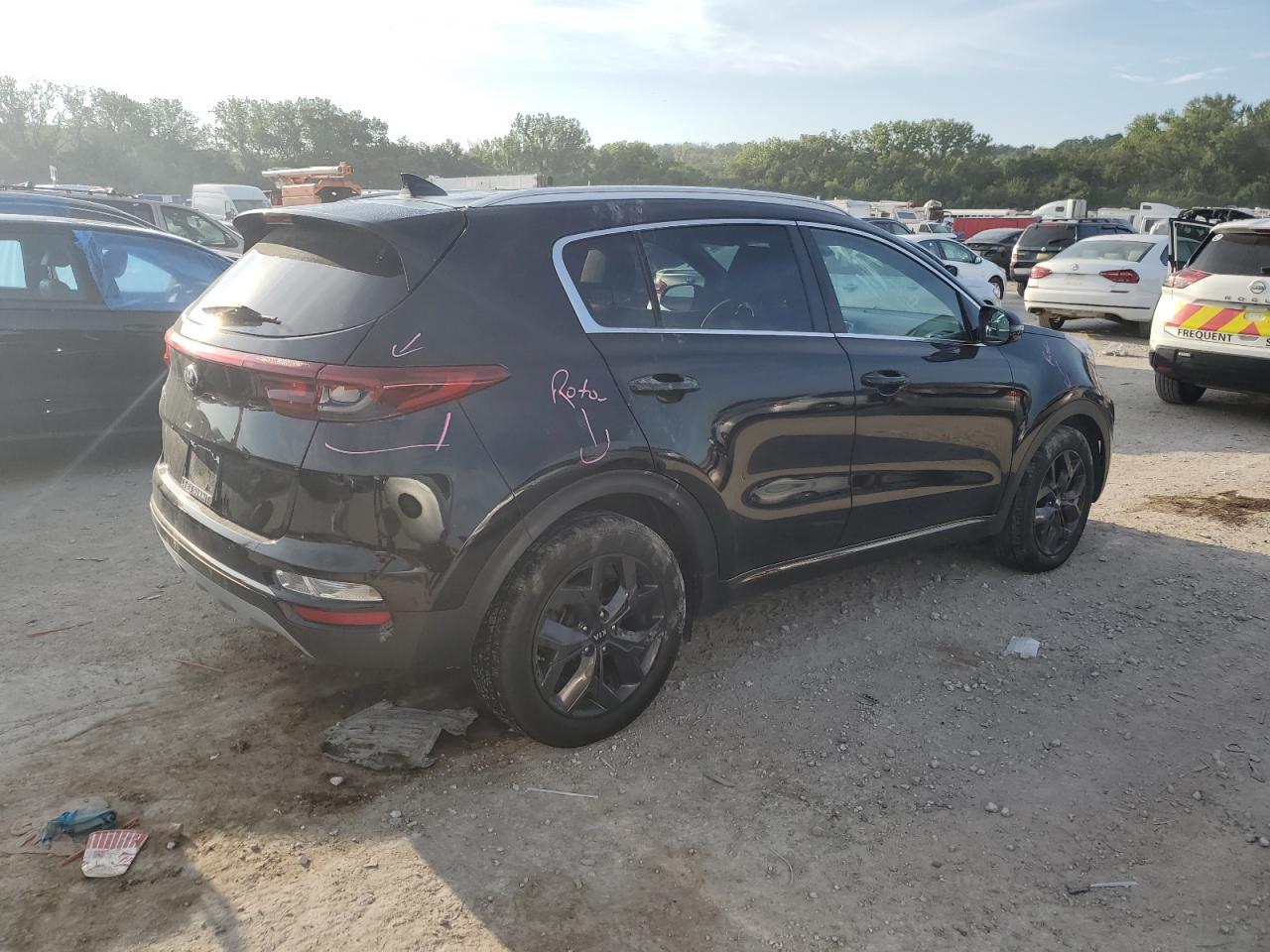 2021 Kia Sportage S - Фото 3