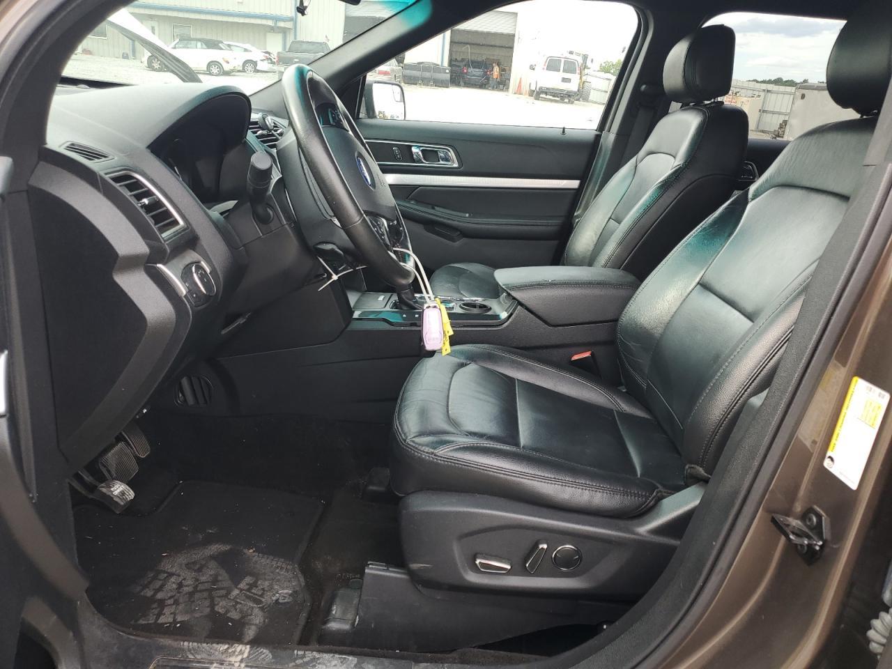 2016 Ford Explorer Xlt - Фото 7