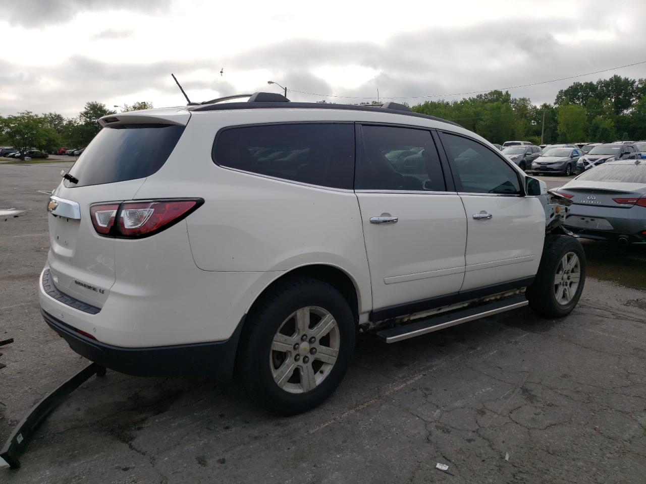 2014 Chevrolet Traverse Lt - Image 3