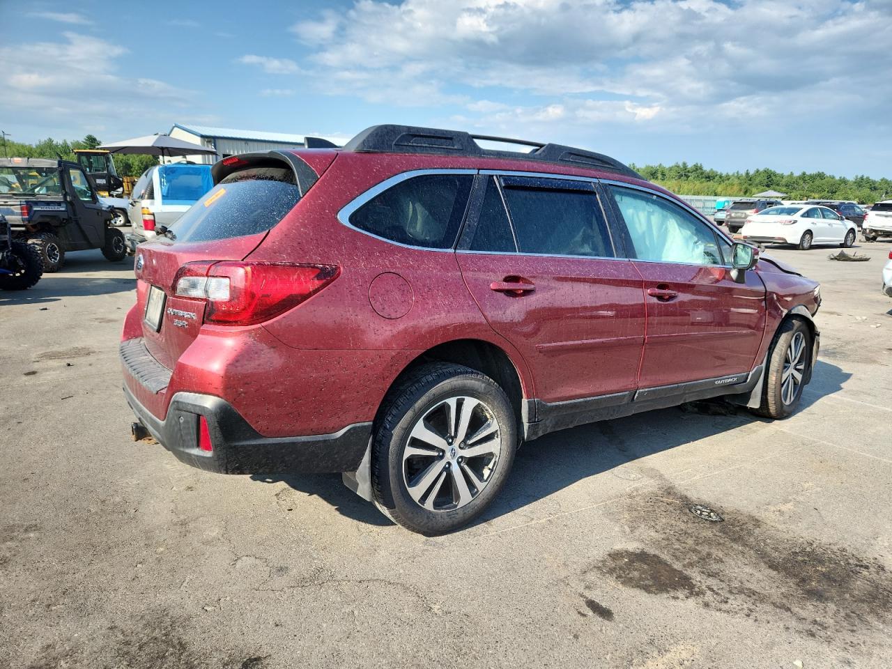 2018 Subaru Outback 3.6R Limited - Image 3