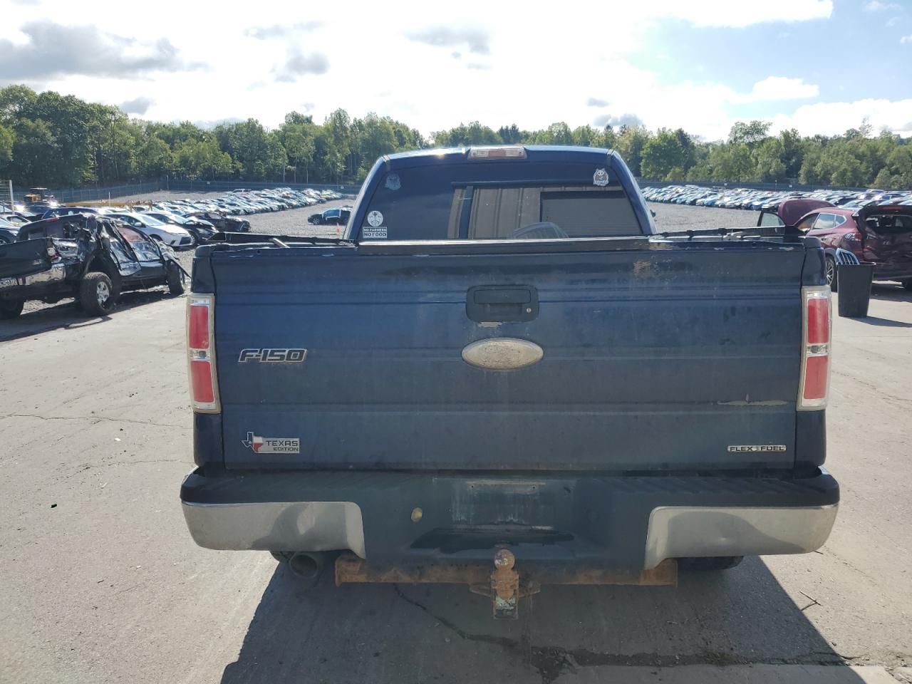 2011 Ford F150 Super Cab - Фото 6