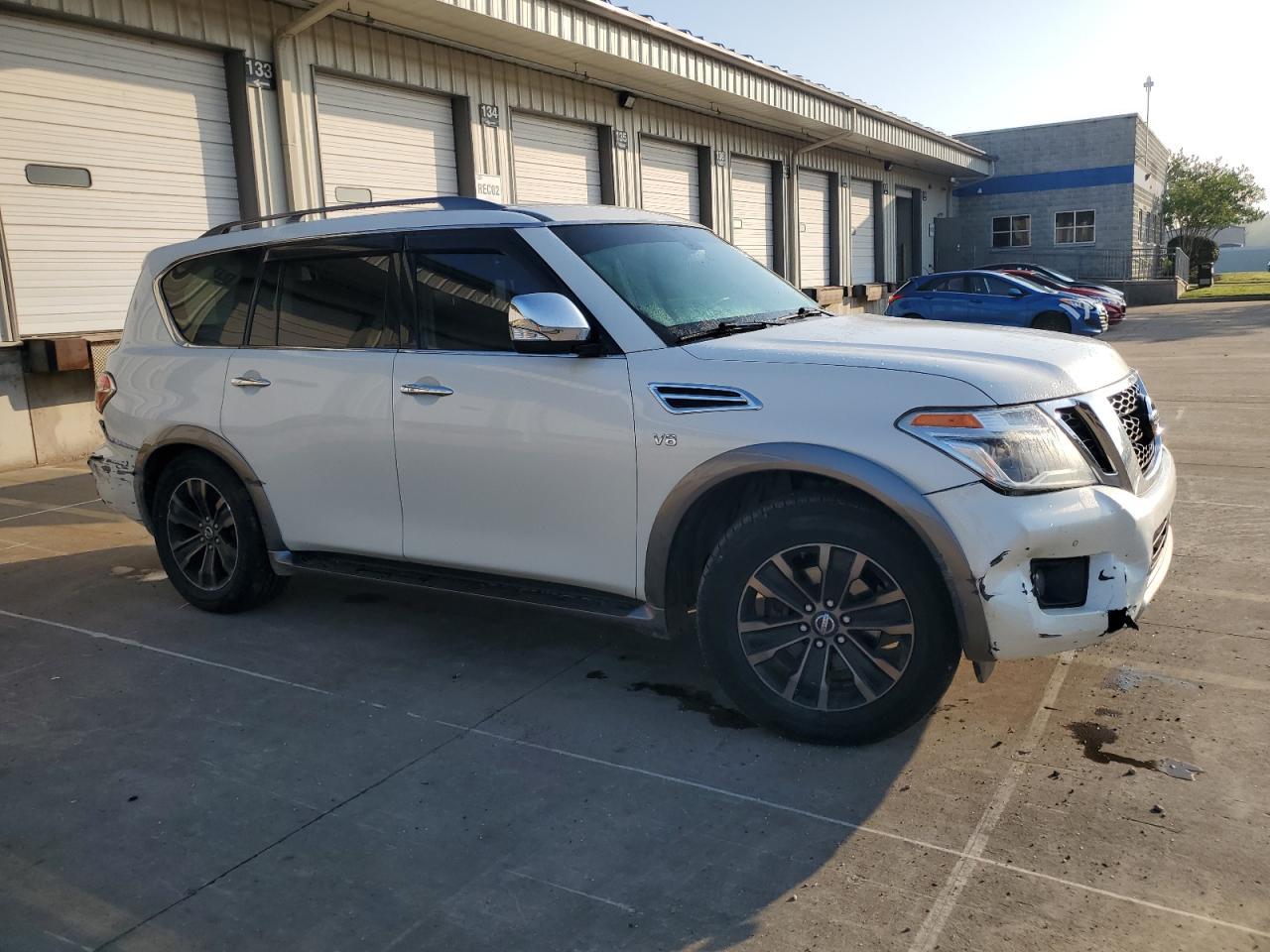 2017 Nissan Armada Sv - Фото 4