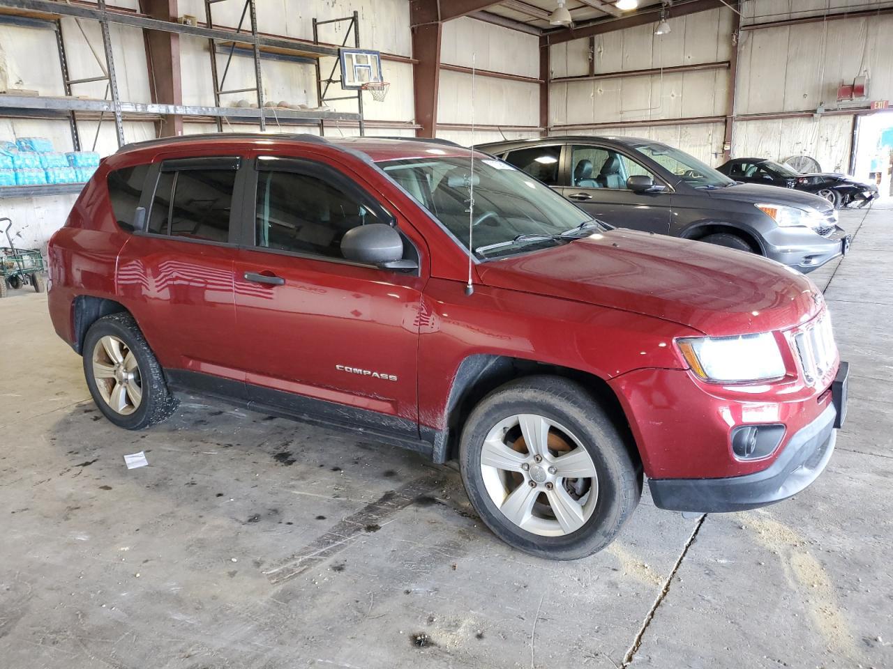 2015 Jeep Compass Sport - Фото 4