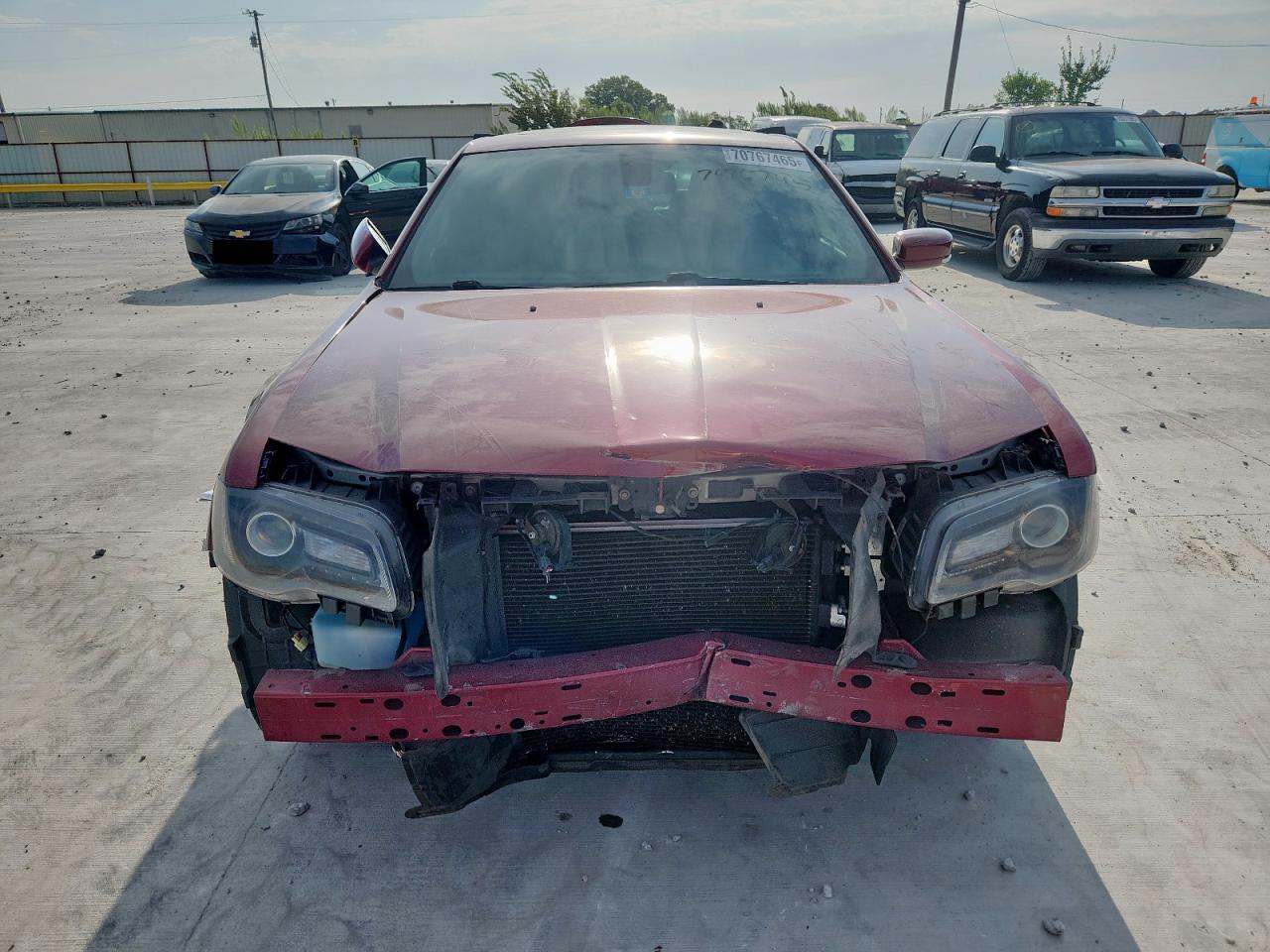 2018 Chrysler 300 S - Image 5