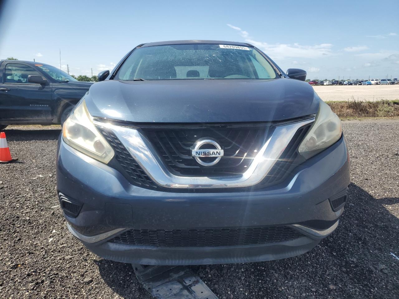 2016 Nissan Murano S - Image 5