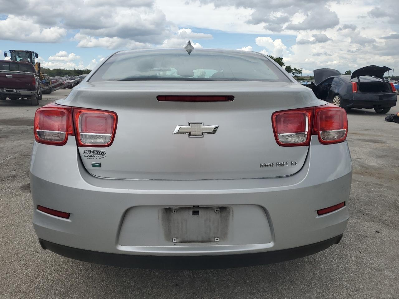 2015 Chevrolet Malibu 1Lt - Image 6