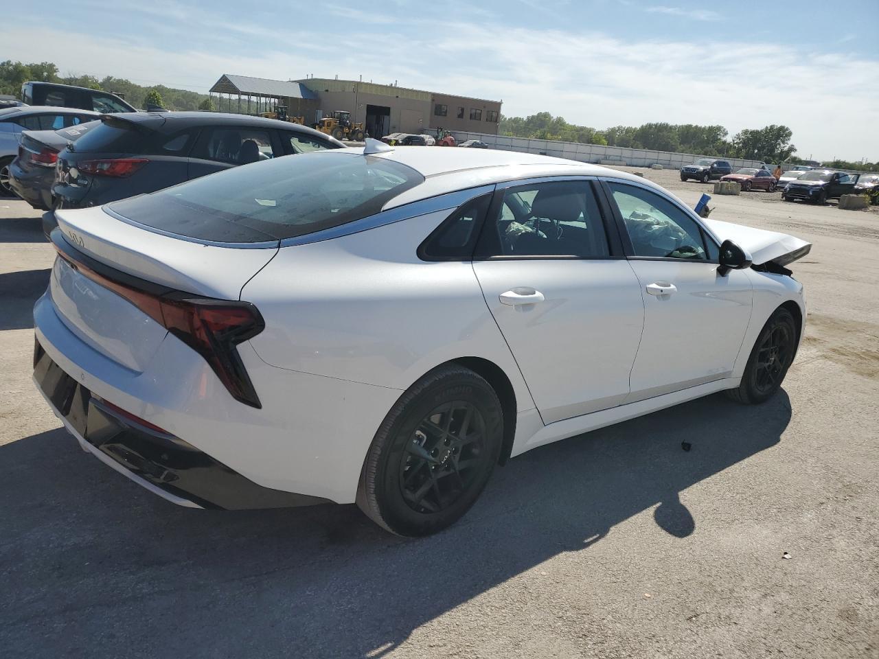 2025 Kia K5 Lxs - Image 3
