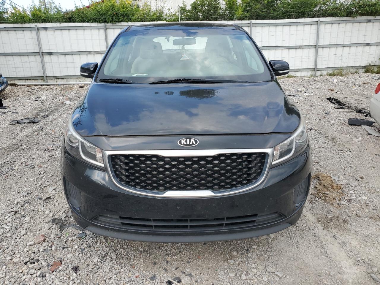2016 Kia Sedona L - Image 5