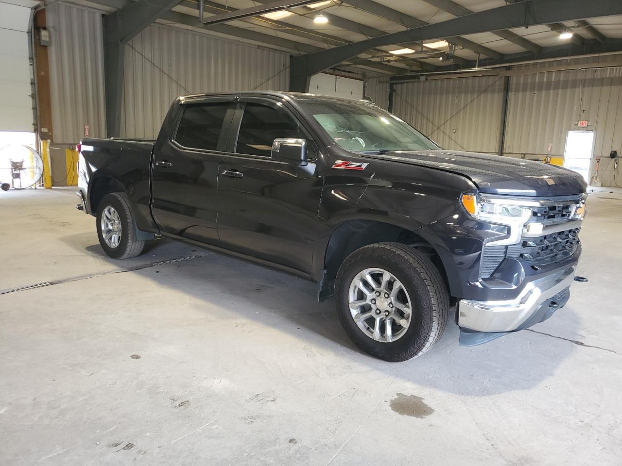 2022 Chevrolet Silverado K1500 Lt - Фото 4