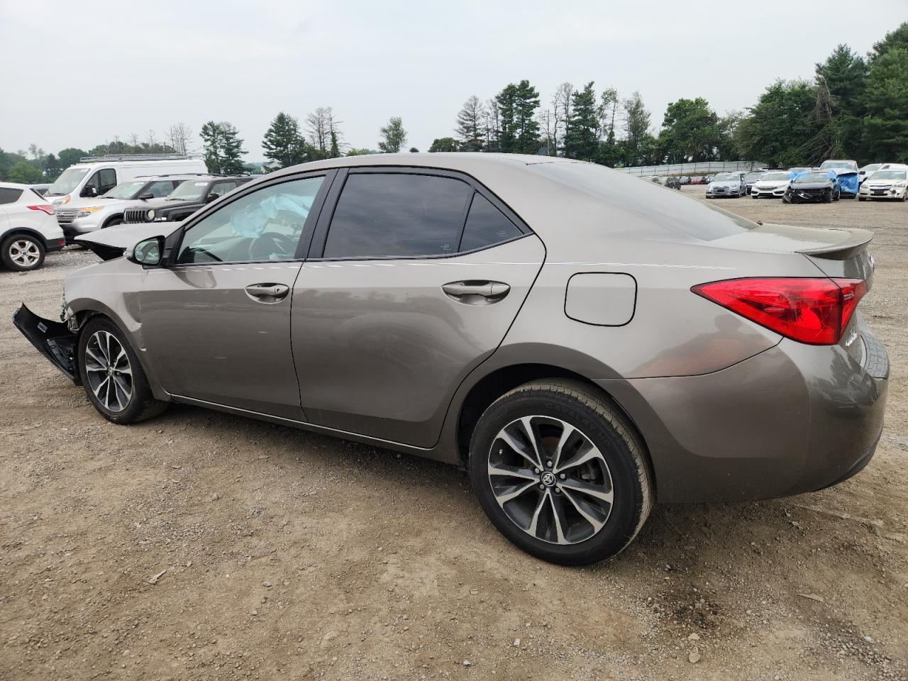 2019 Toyota Corolla Se - Image 2