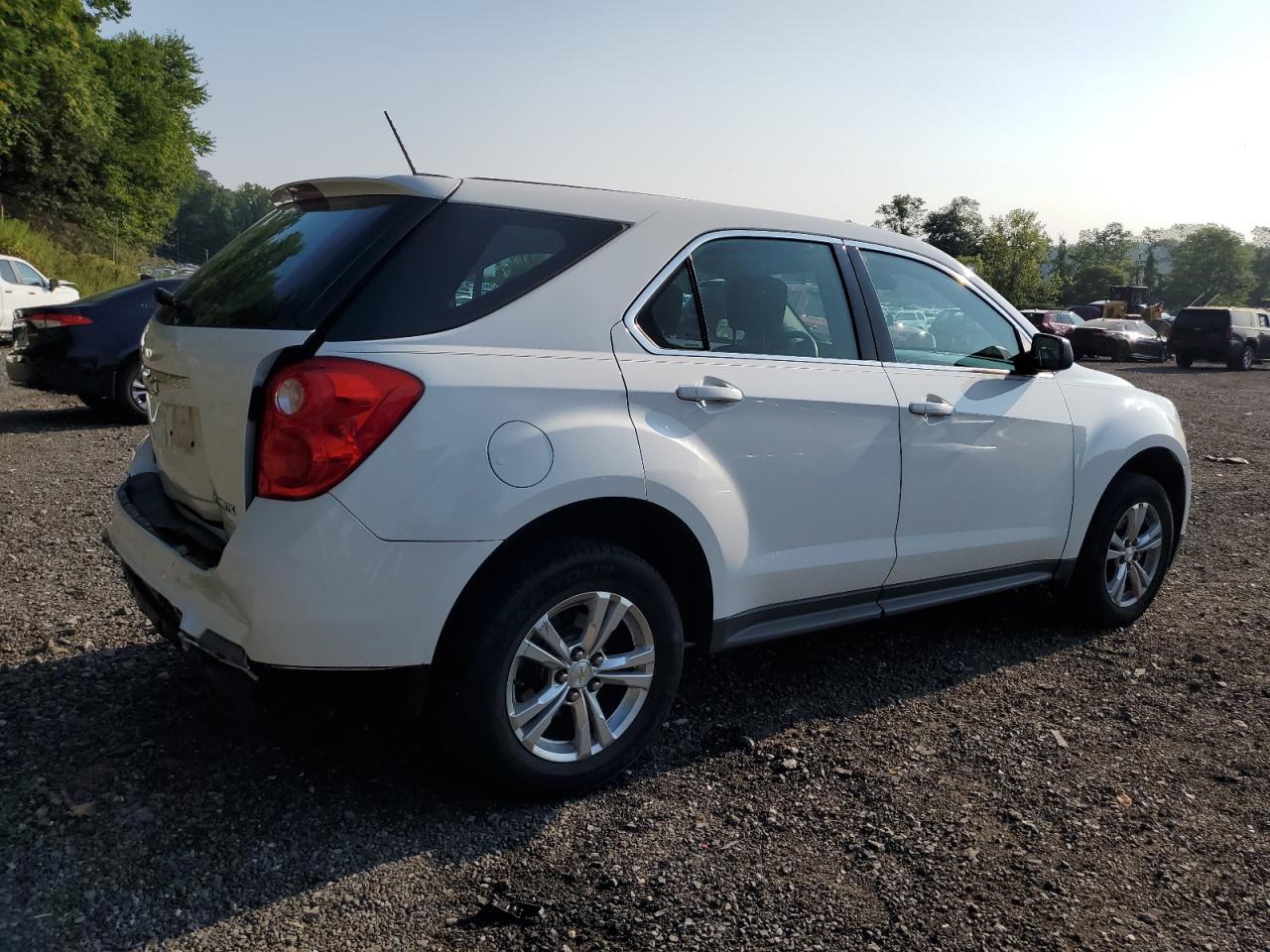 2015 Chevrolet Equinox Ls - Фото 3