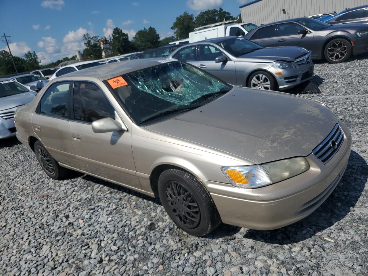 2001 Toyota Camry Ce - Фото 4