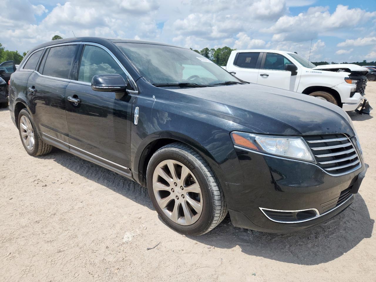 2019 Lincoln Mkt - Фото 4