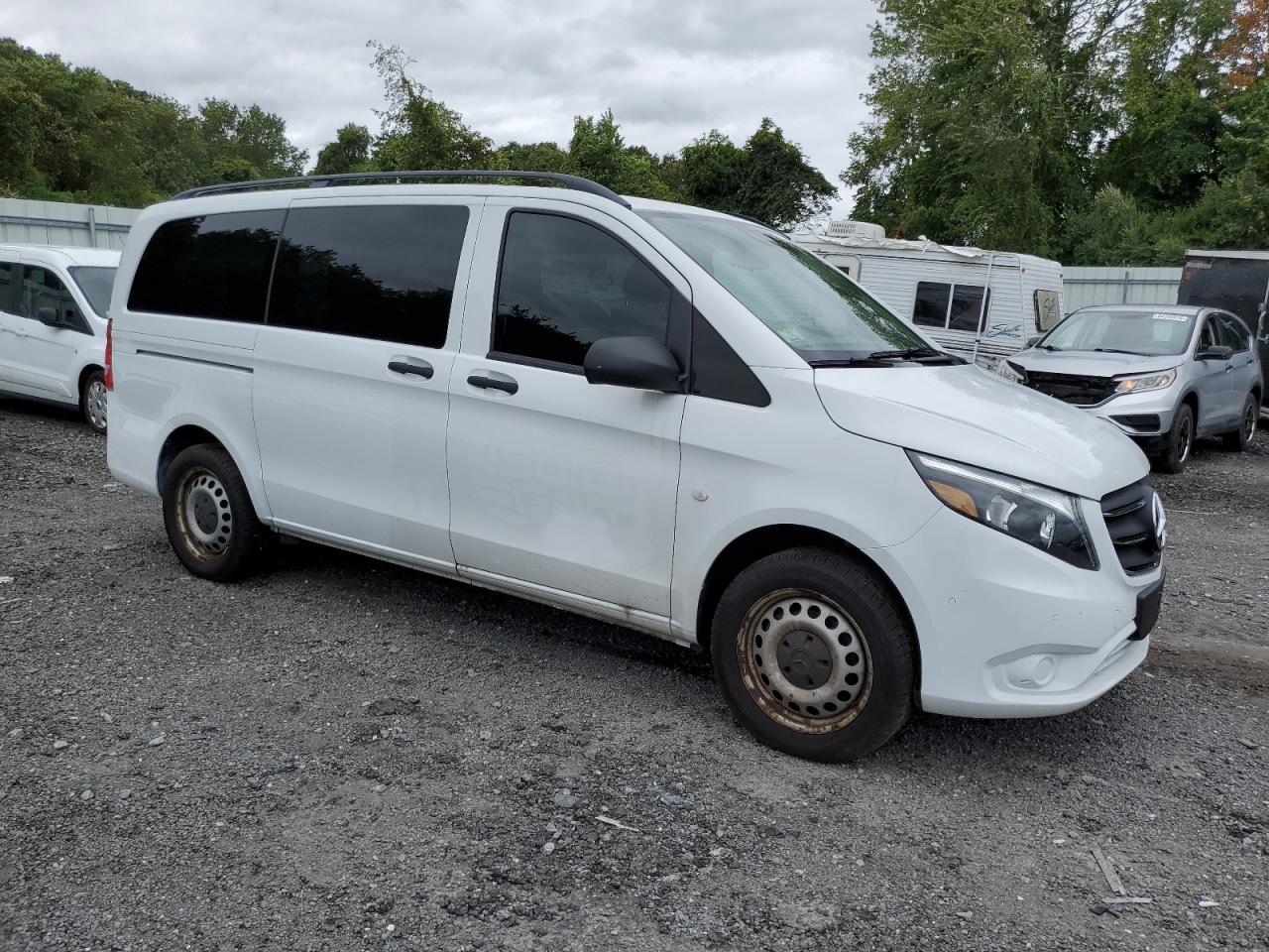 2023 Mercedes-Benz Metris - Фото 4