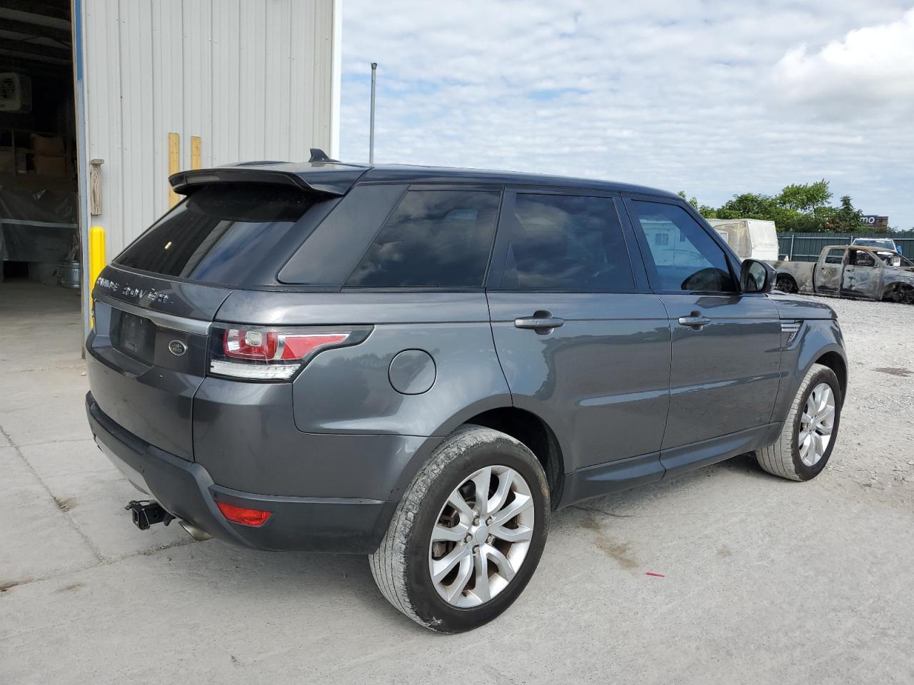 2016 Land Rover Range Rover Sport Hse - Image 3