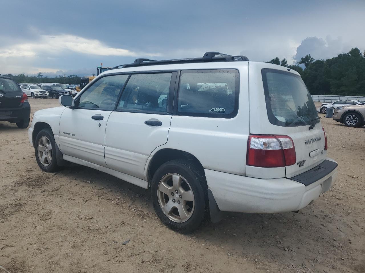2002 Subaru Forester S - Image 2