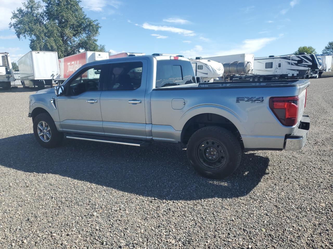 2024 Ford F150 Xlt - Фото 2