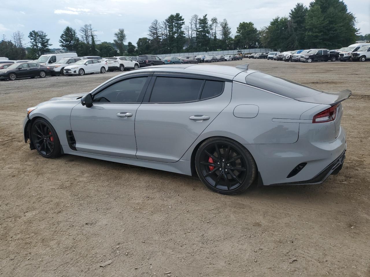2023 Kia Stinger Gt2 - Фото 2