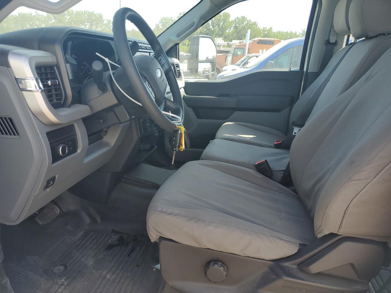 2024 Ford F550 Super Duty - Фото 7