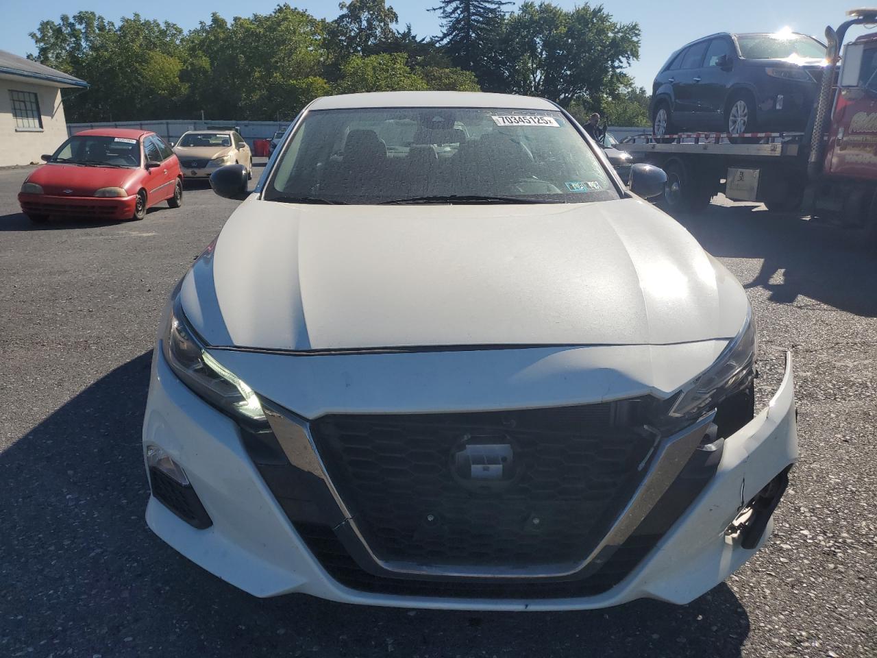 2021 Nissan Altima Sr - Фото 5