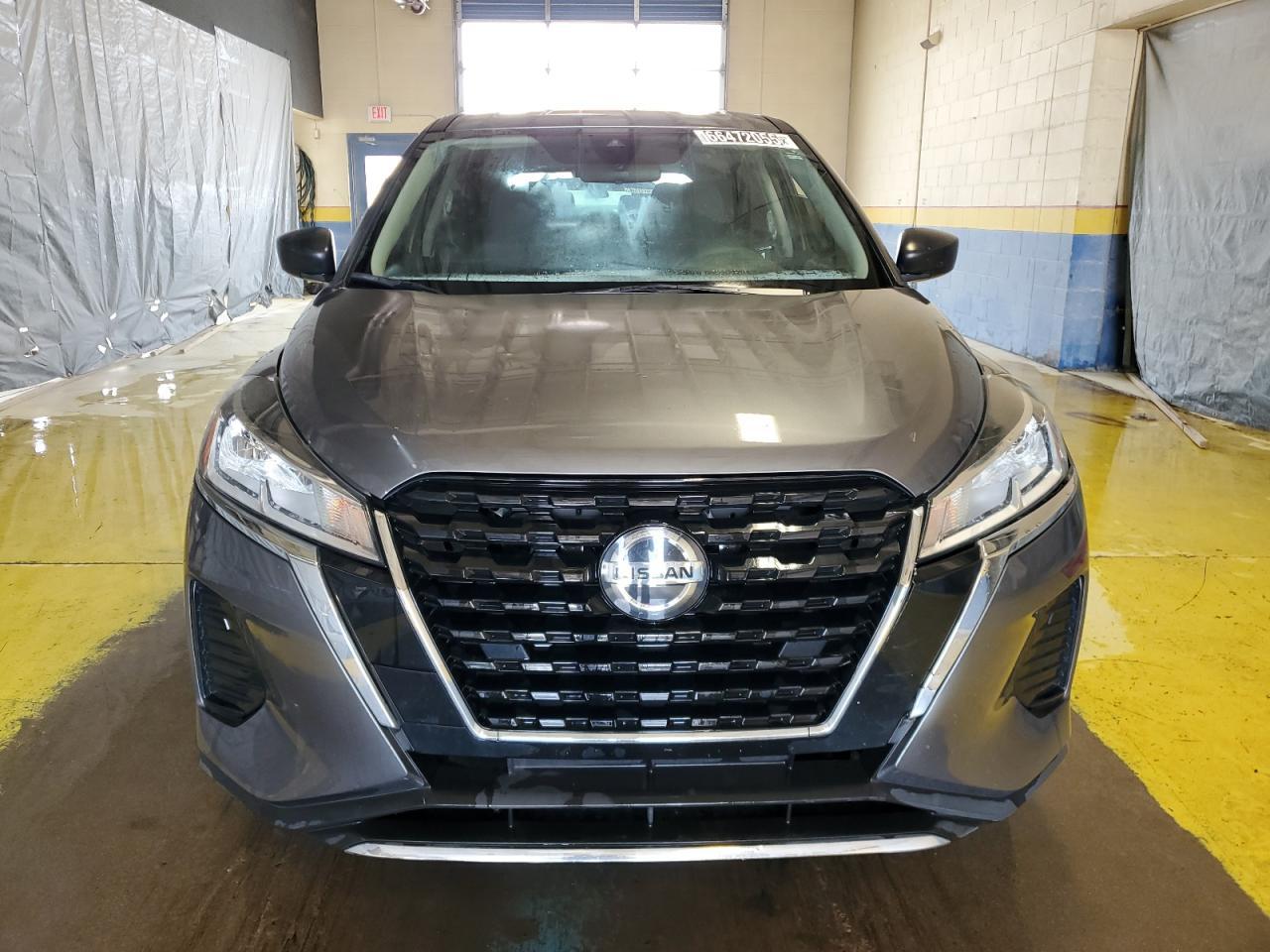 2021 Nissan Kicks S - Image 5