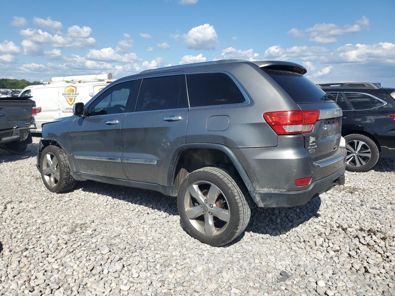 2012 Jeep Grand Cherokee Overland - Фото 2